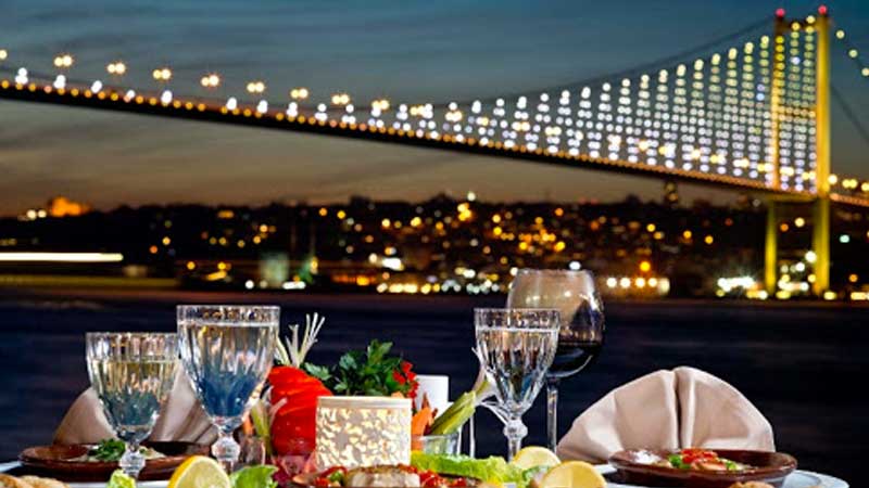 Istanbul - Dinner Cruise