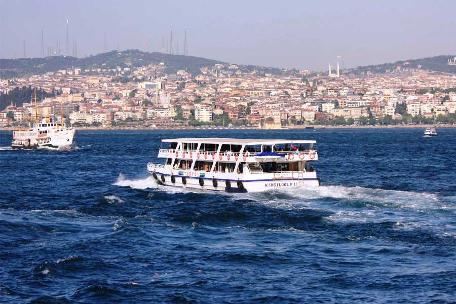 TAM GÜN ÖZEL BOĞAZ TURU VE İKİ KITA TURU